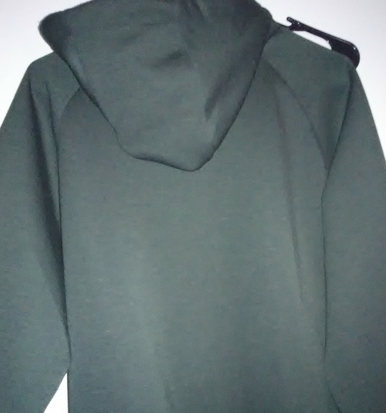Heat 32 Zip up hoodie - Picture 2 of 4